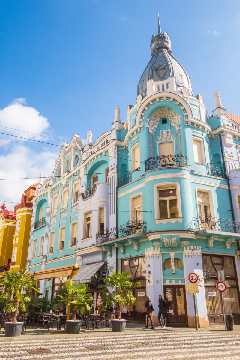 Prächtiges Jugendstilgebäude in Oradea