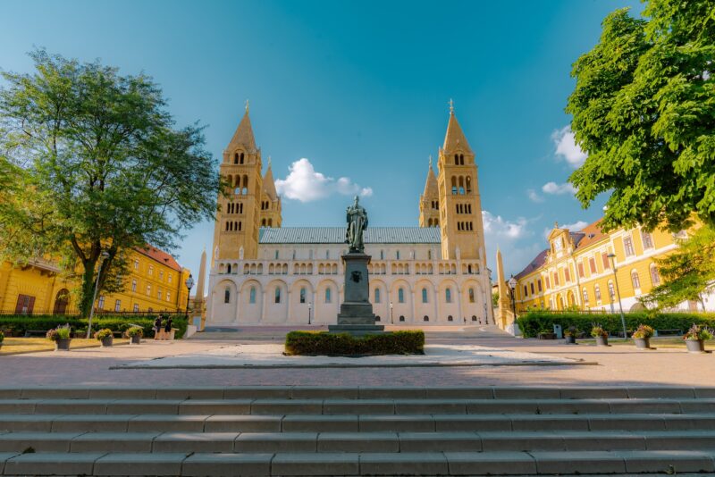 Alte Kathedrale im Stadtzentrum von Pécs