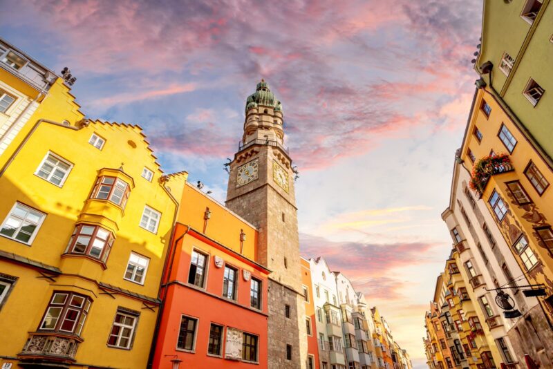 Praktische Ausbildung und Forschung